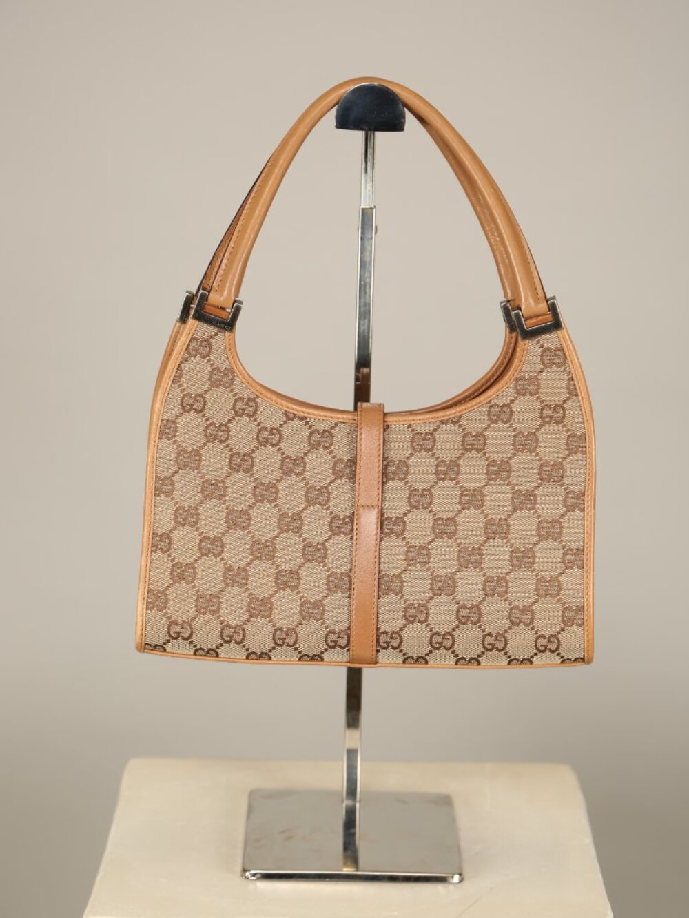 GUCCI GG Jackie Canvas Bag - Picture 4 of 15